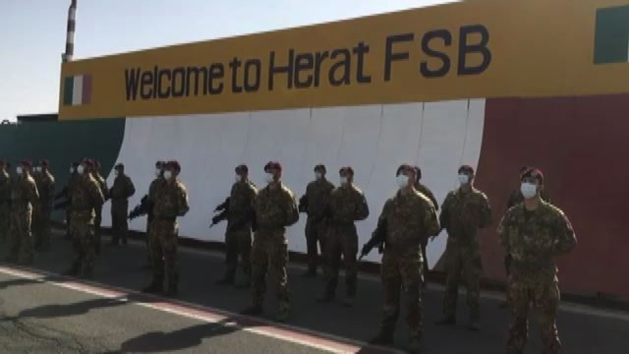 Afghanistan, viaggio nella base Nato ad Herat