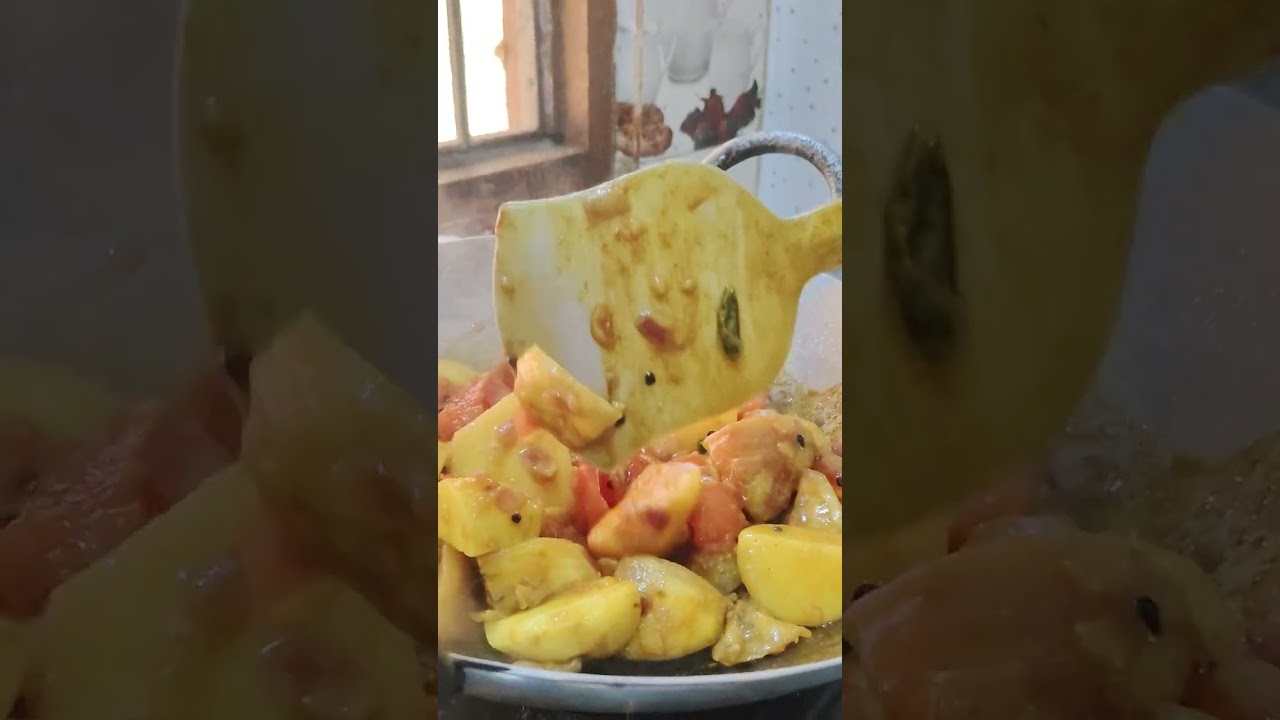 Aalu baingan ki sabji bilkul naye tarike se aur uske saath chaukor lachedar paratha