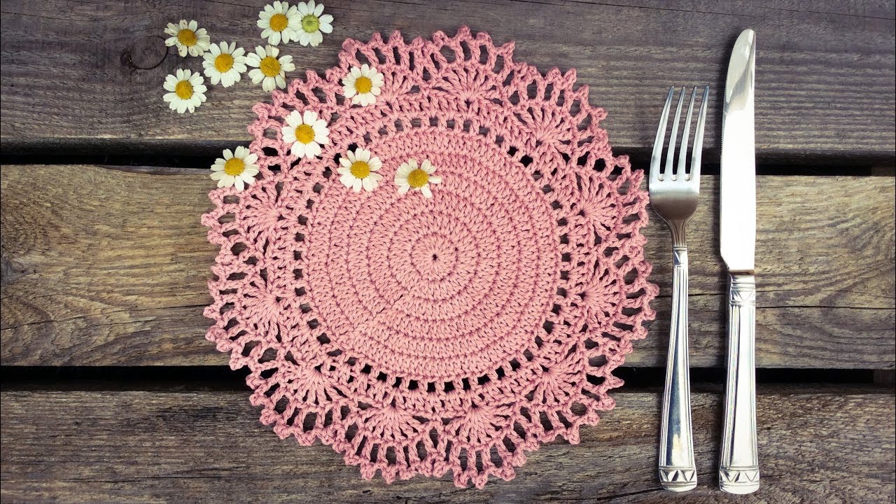 How To Crochet Easy Romantic Doily Placemat