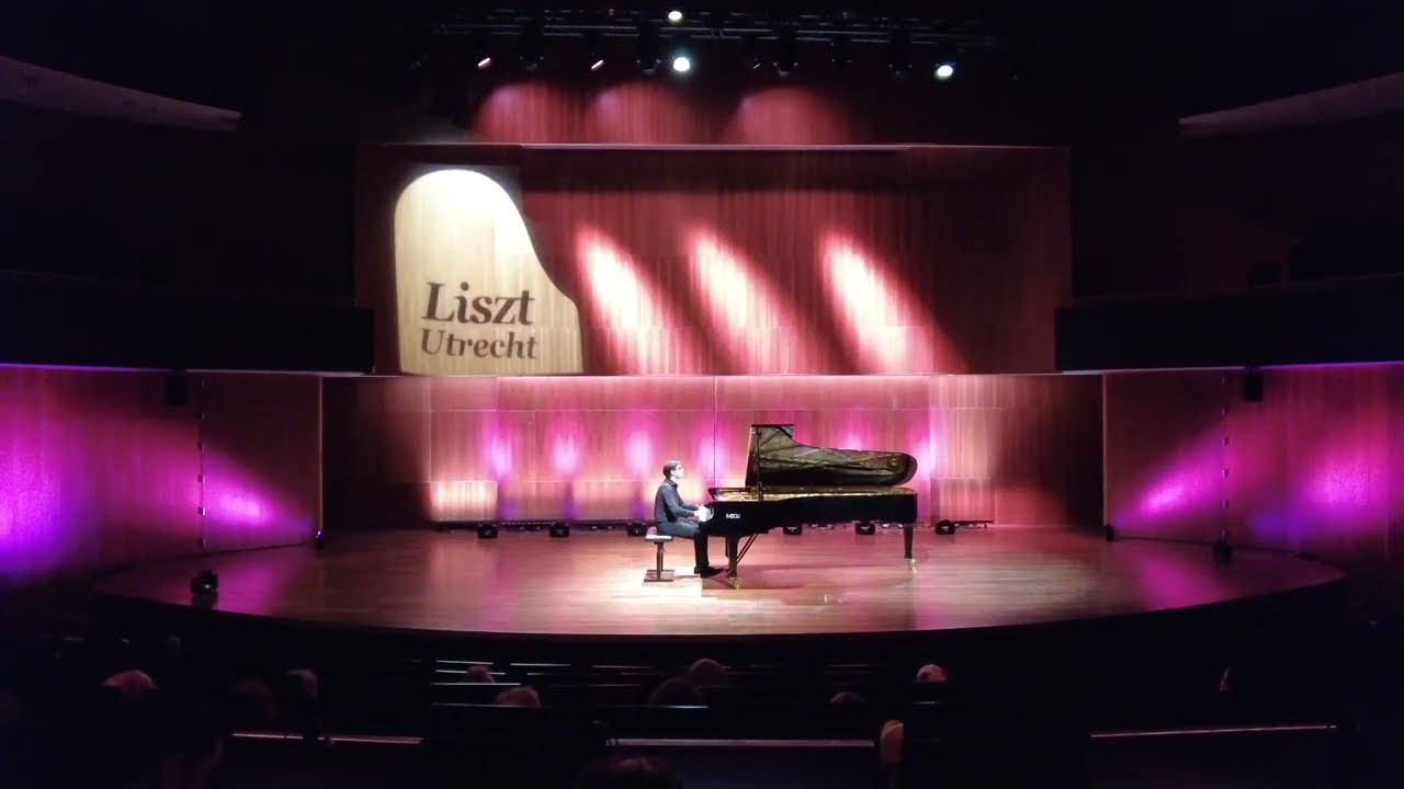 Adam Akopian (16) plays J.Haydn, M.Ravel and F.Liszt