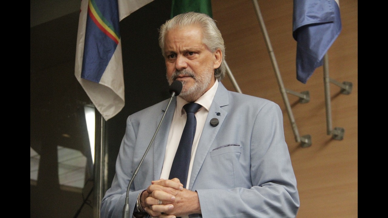 Osmar Ricardo reclama das propostas da gestão para reajuste dos servidores