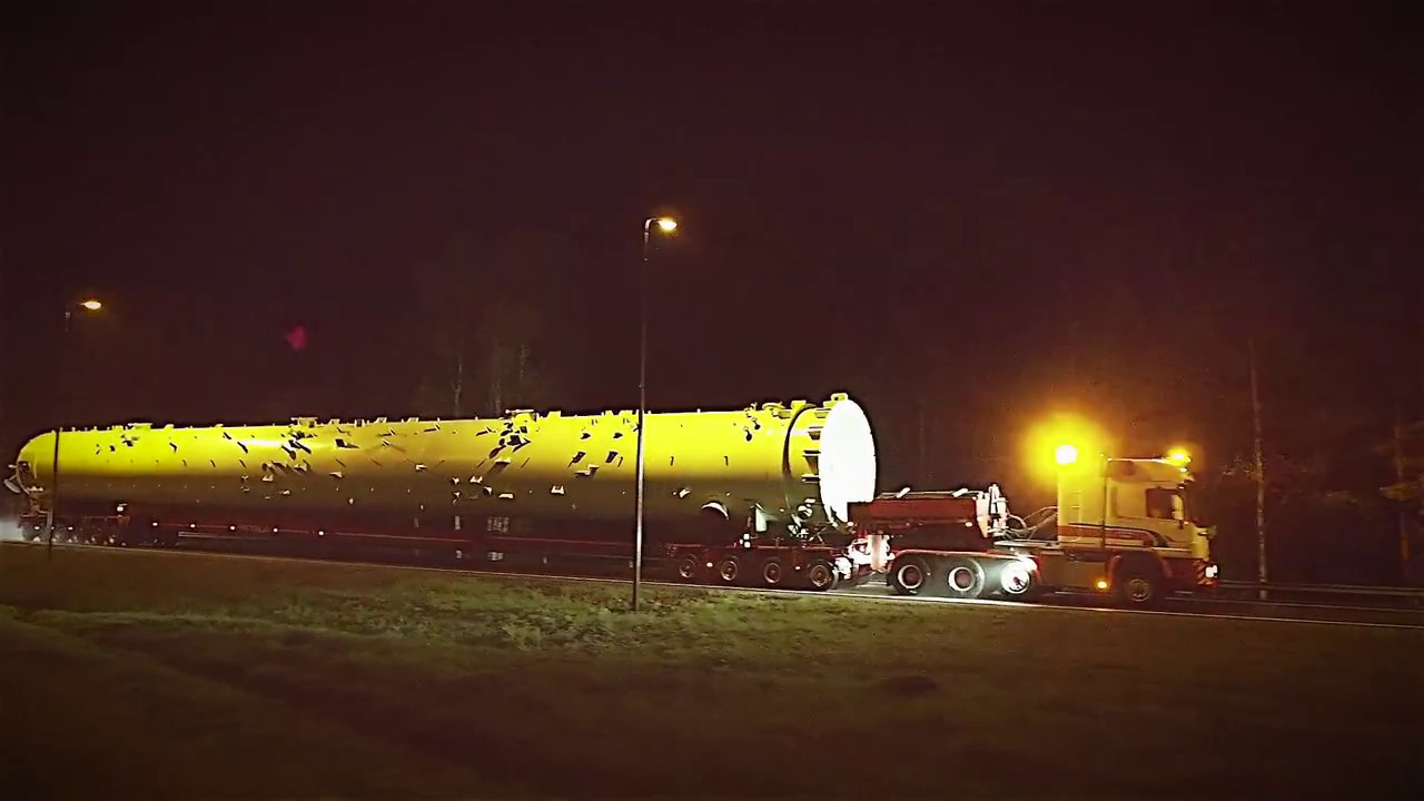 Vuorsola Oy - Official: Special transport with total length of 55 meters