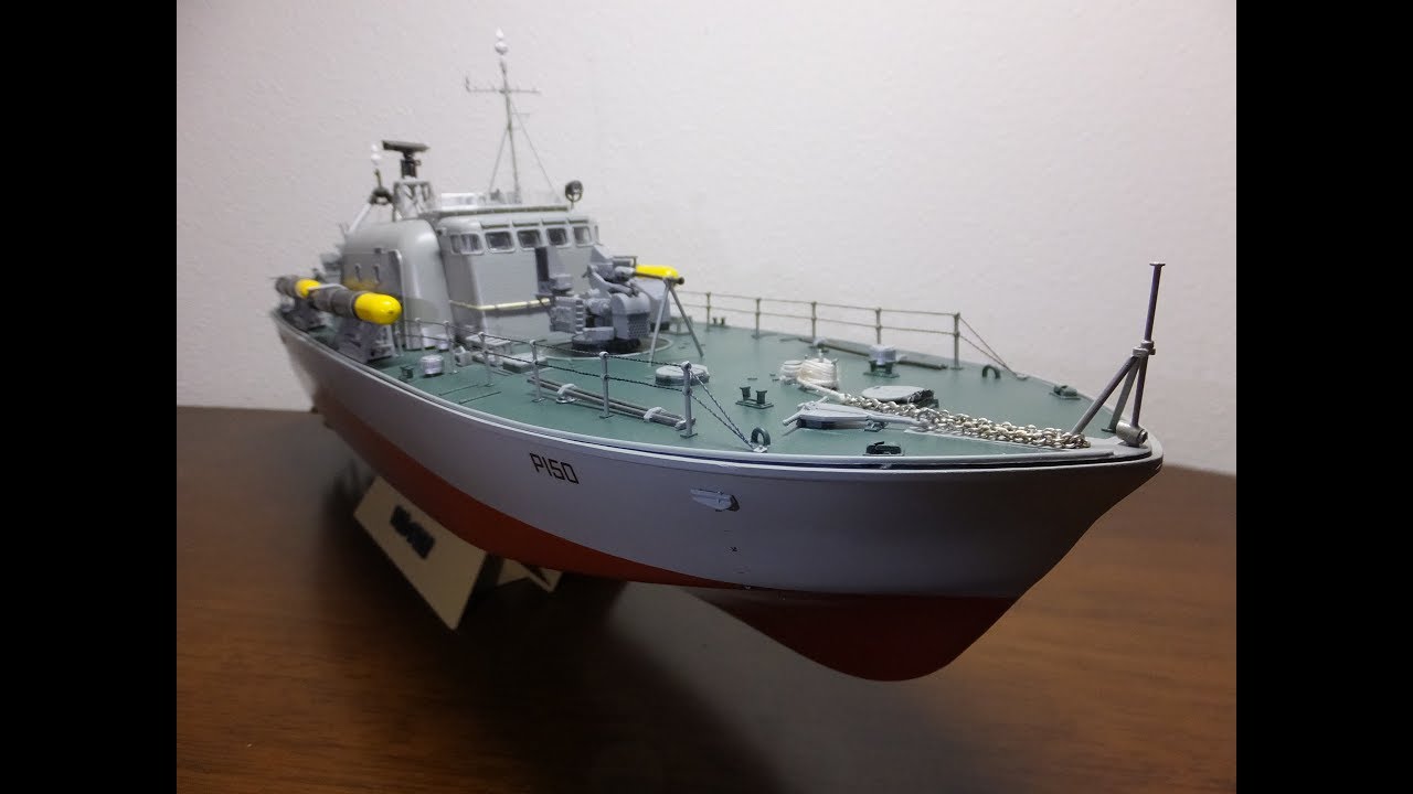 Tamiya 1/72 VOSPER PERKASA RC Convert Project