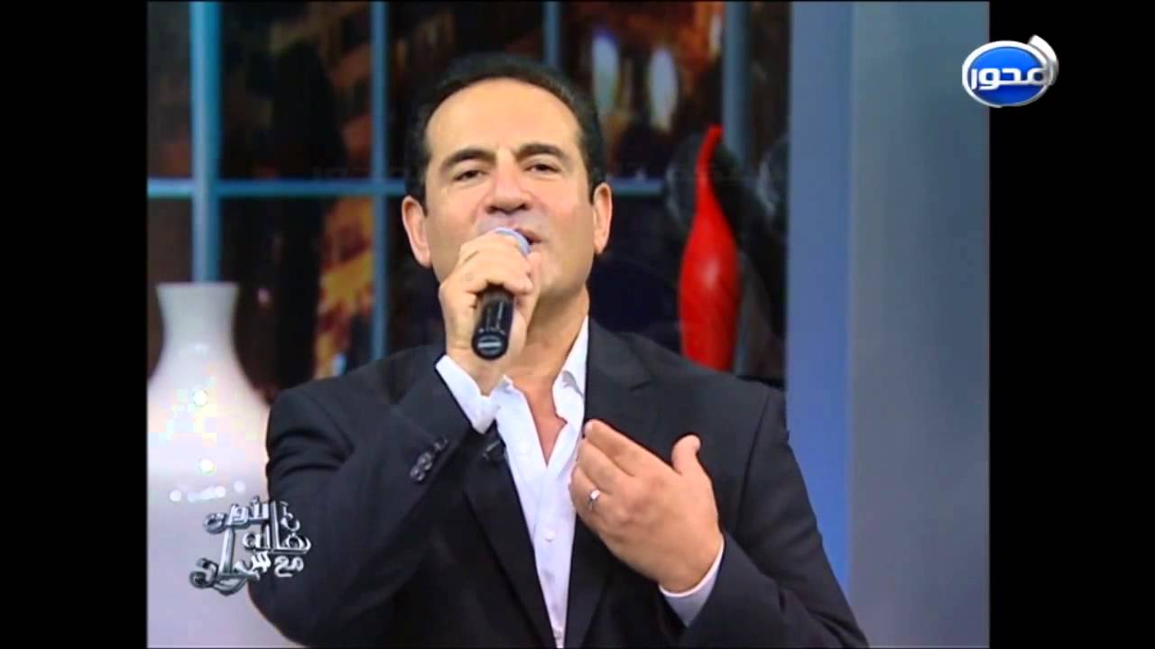 #آن الأوان   ثروت ينشد ولكل من زار المقام يعرف الخلق تماما ويغني أشكي لمين الهوا والكل عزالي ؟