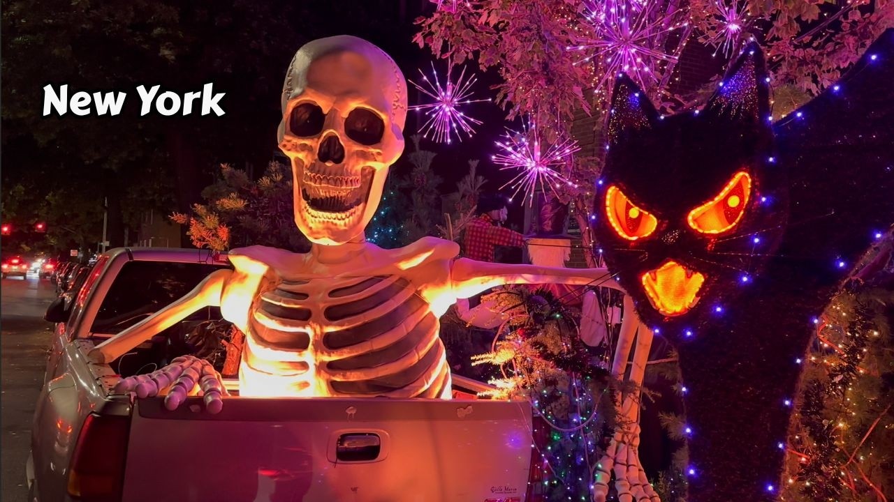Best Halloween Front Porch Decorations in Brooklyn New York