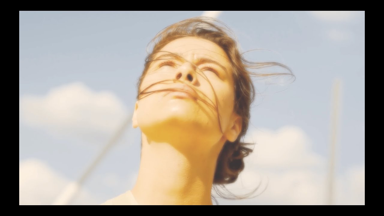 Solskin (2021)  Official Trailer