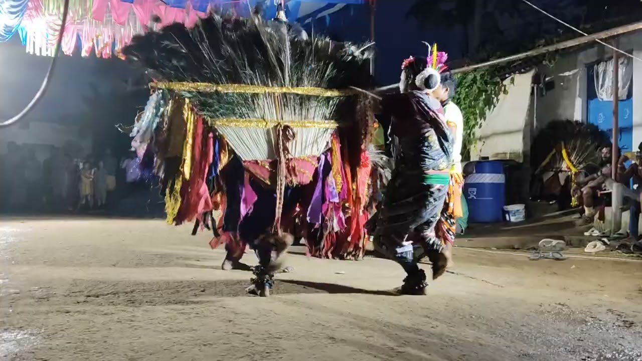 ସୁଆପାବ୍ଲି ଶବର ସହିତ  ଡିମିରିଝୁଲି ଶବରେନ ଦଣ୍ଡନାଚ ଜମଟାଗି ବାହାକ ଦାଦା