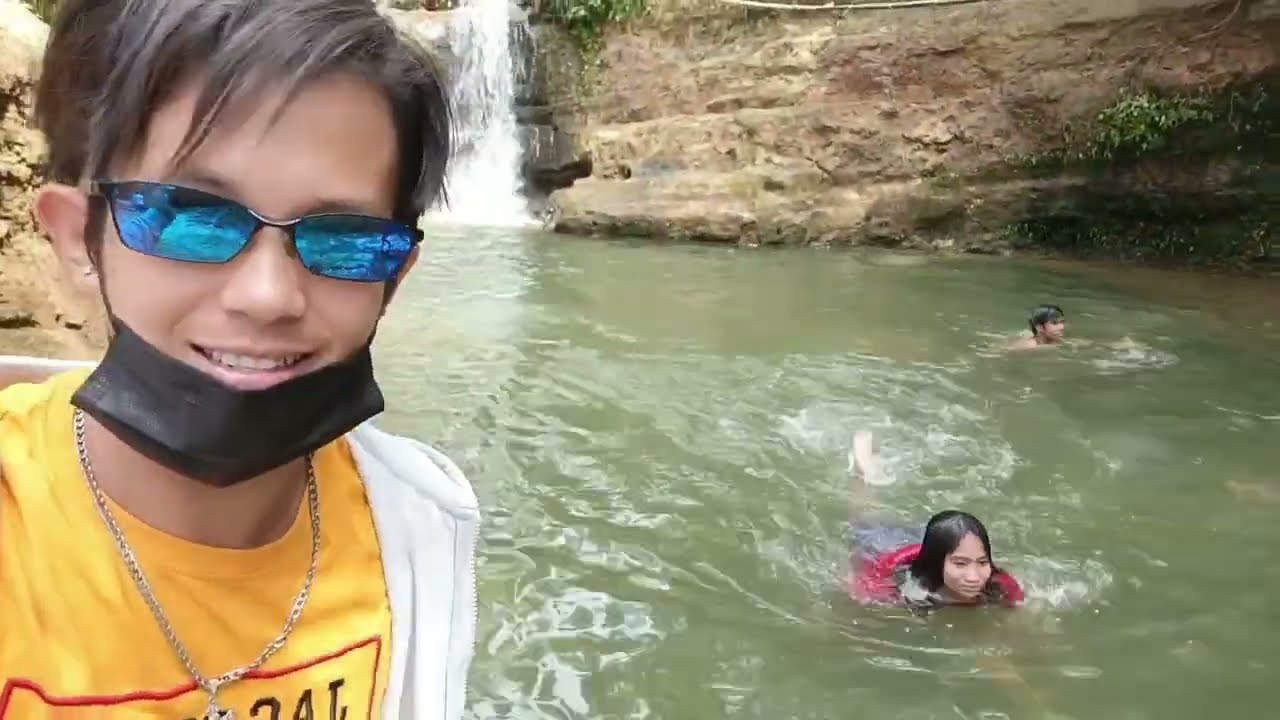 BUSAY FALLS AT 13 FALLS SA DUMARAO CAPIZ😯😯