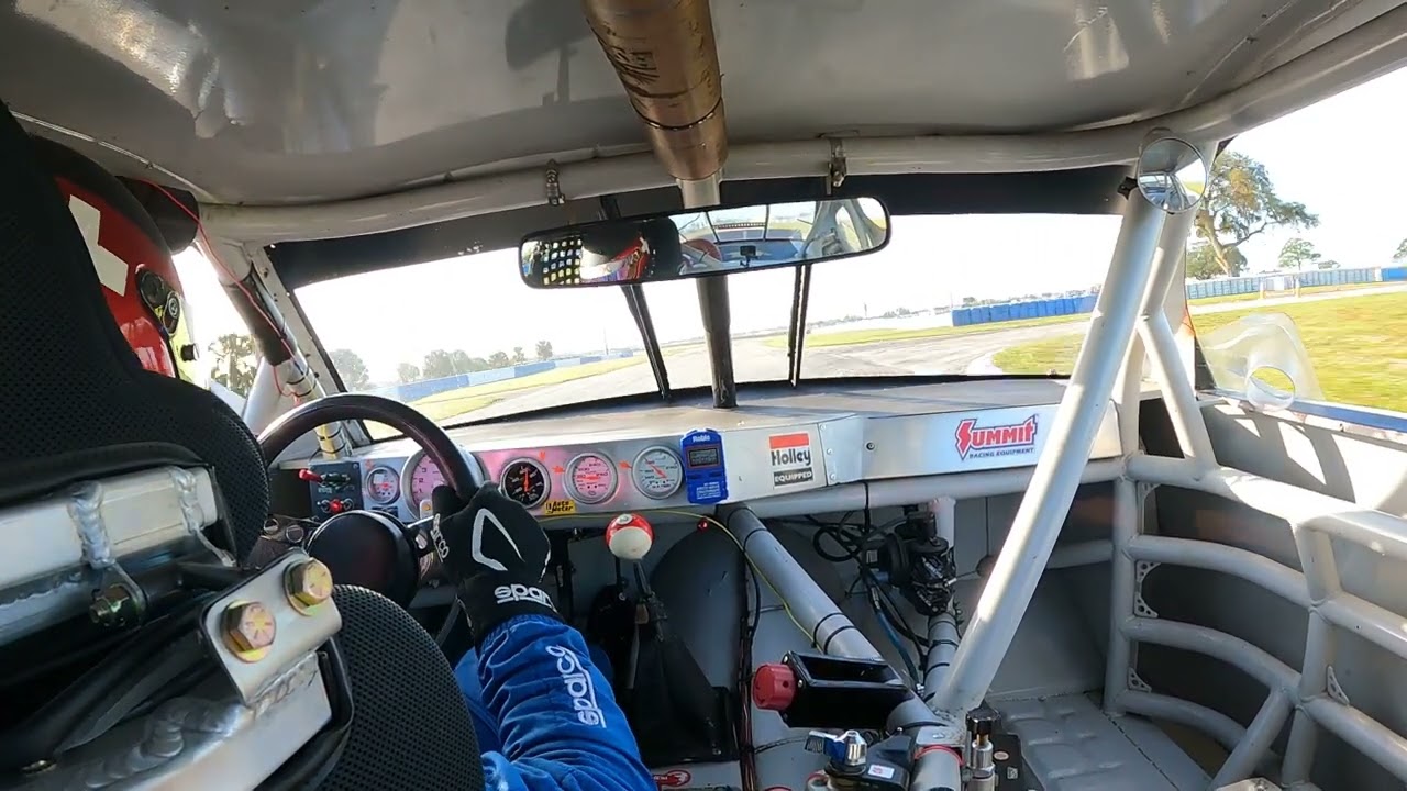 ONBOARD Nascar ex Tonay Stewart Sebring