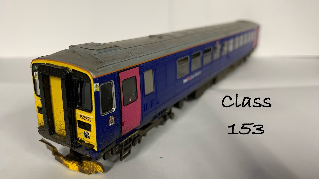 Opening The FGW Class 153 By Hornby
