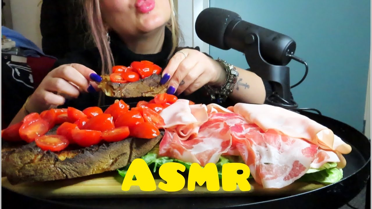 ASMR Italian Antipasti - Bruschetta+Salame+Prosciutto Crudo+Coppa strong crunch EATING SOUNDS 🇮🇹