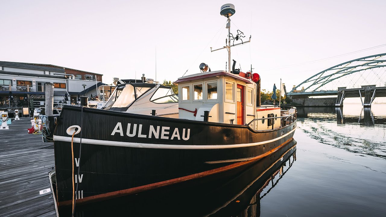 Tiny BNB: Dockside Destinations