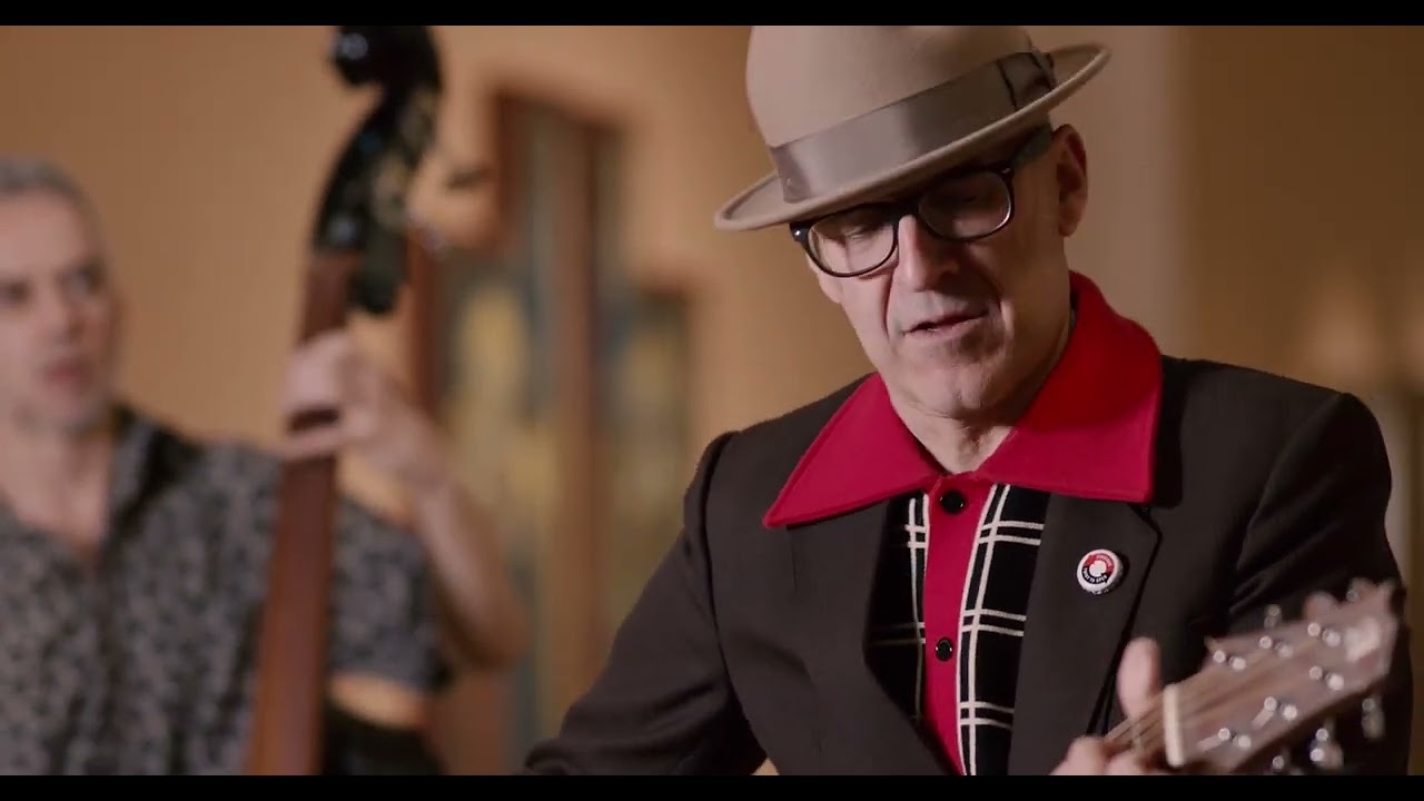 Víctor Coyote canta en el Thyssen - Las nubes de verano y la cumbia de milagro