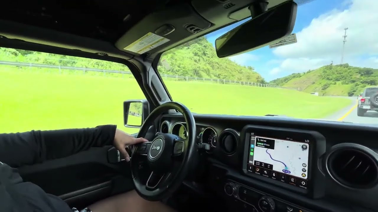 🌴🚙 Cruising Puerto Rico with Bad Bunny Vibes in a Jeep Wrangler! 🚙🌴