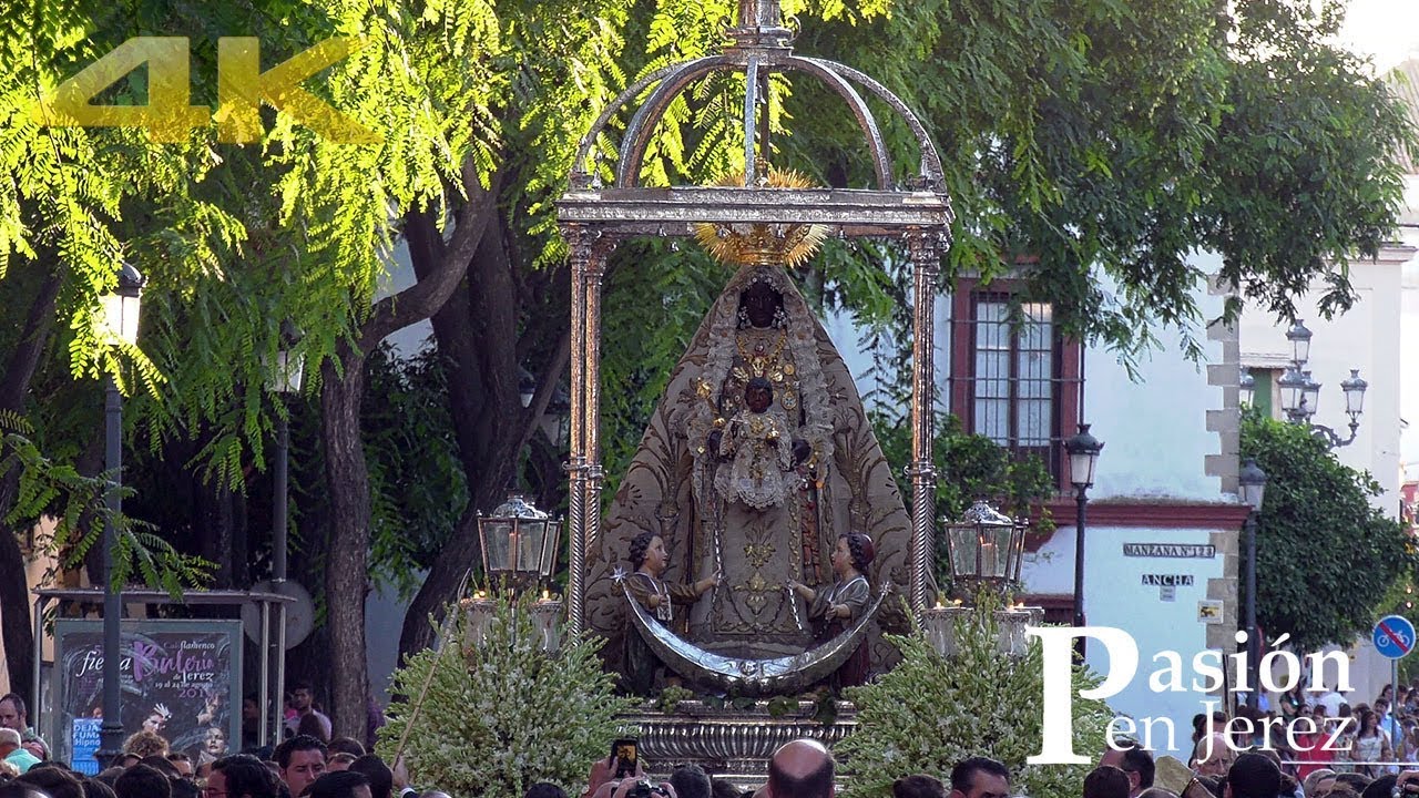 Salida procesional de Nuestra Señora de la Merced Coronada - Jerez 2019
