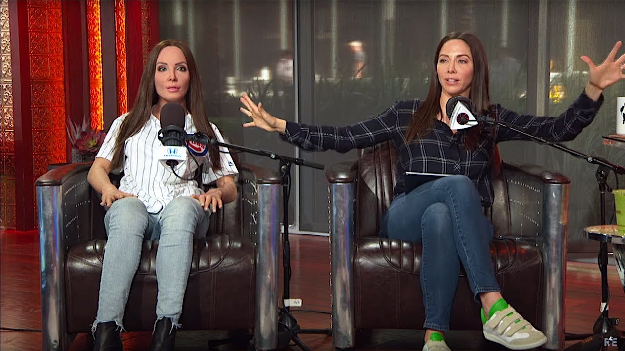 Whitney Cummings (and Her Robot Clone) Talk New Netflix Special & More w/Rich Eisen | Full Interview
