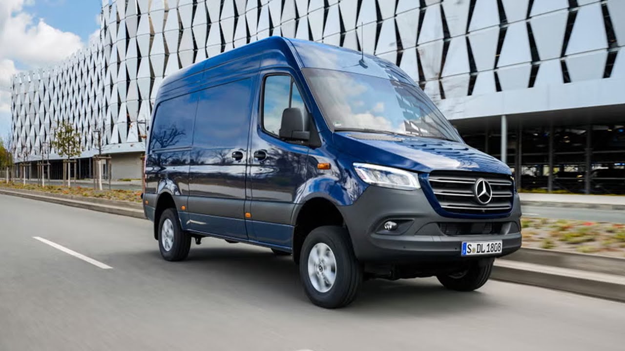 New Mercedes Sprinter 4x4 2025 - Test drive in Snow