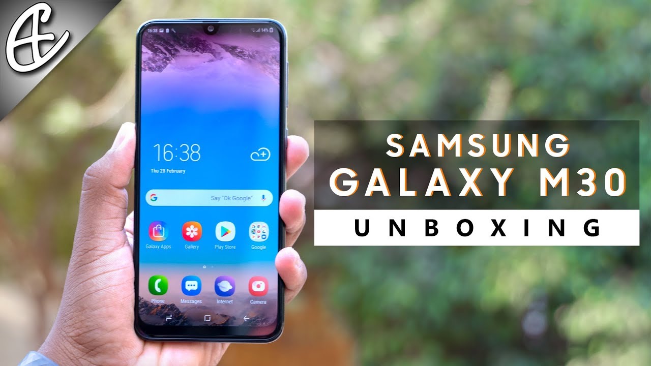 Samsung Galaxy M30 (Triple Cam | Infinity U Amoled | 15k)  Unboxing & Hands On Review