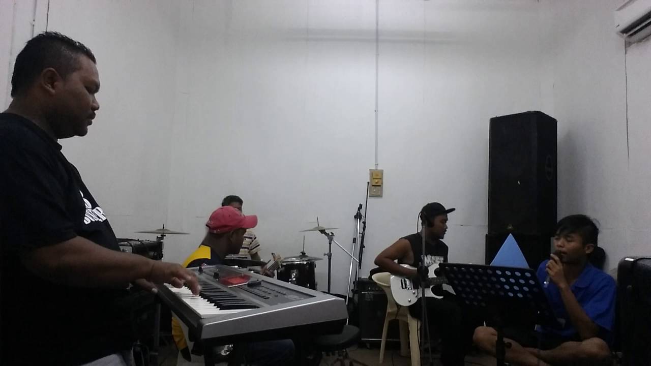 Hang pi mana (cover) by GB Band/GB Buskers
