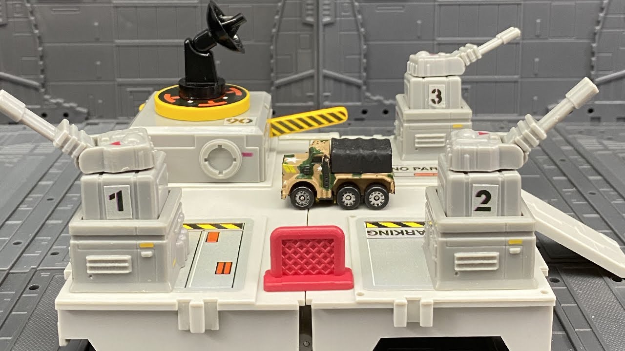 Retro Review: Unboxing a NIB Micro Machine's Travel City that has been sealed over 30 years.