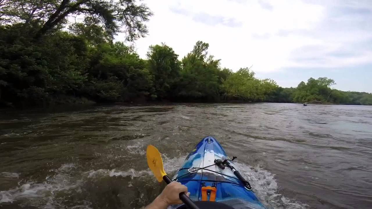 Kayaking the Tallapoosa River  from HorseShoe Bend to Jaybird Creek Lake Martin Alabama