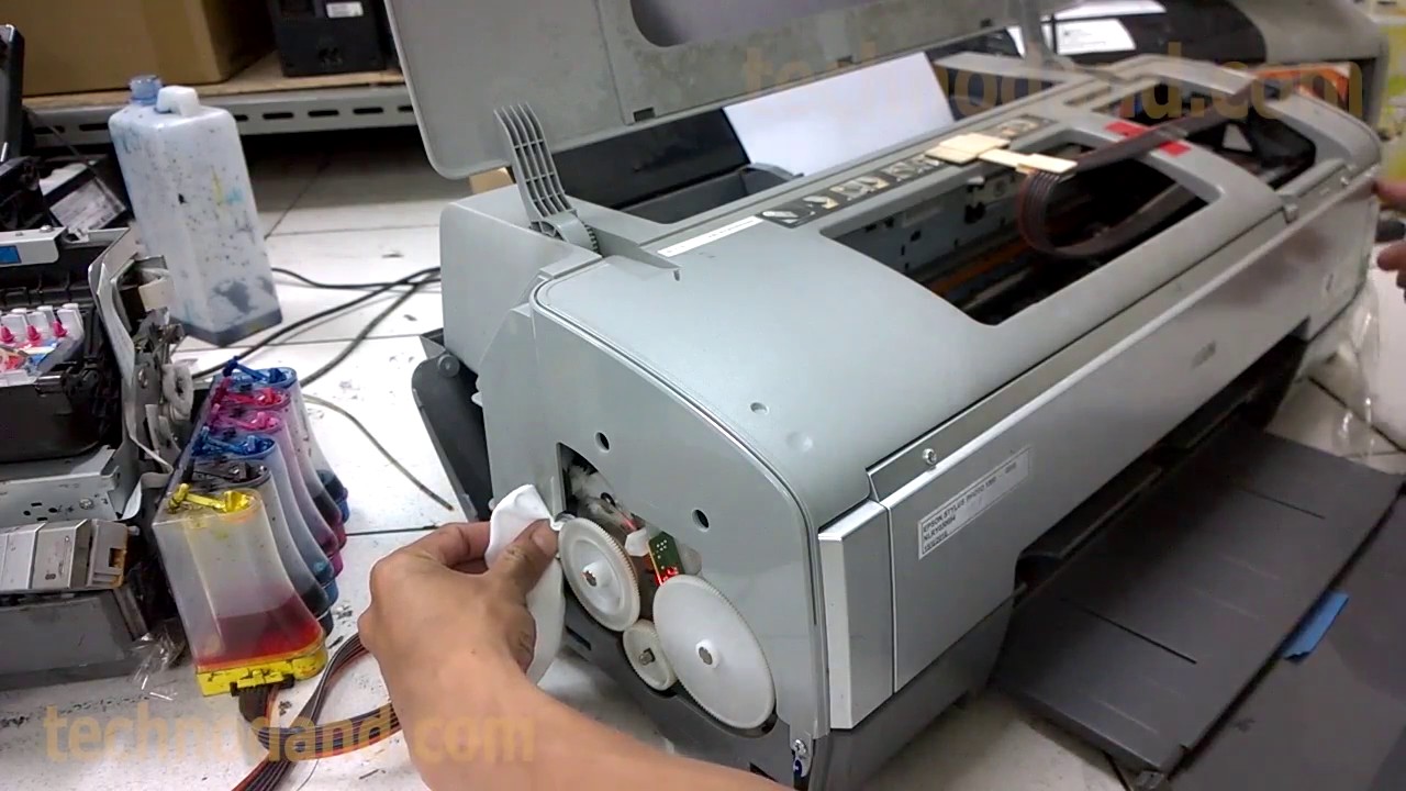 Epson Stylus Photo 1390 blinking Paper jam atau Load Paper Error