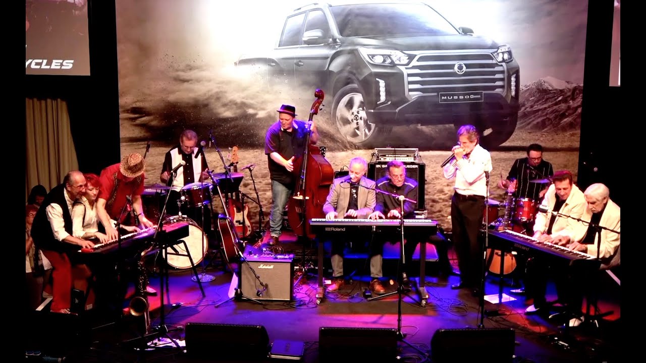 Ray Fein & 3 Pianos with 8 Pianist:innen - Albisgütli 2025