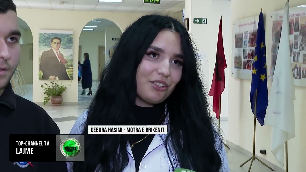 Top Channel/ Krenaria e shkollës! Historia e Brikenit, autizmi nuk e pengon të jetë mes më të mirëve