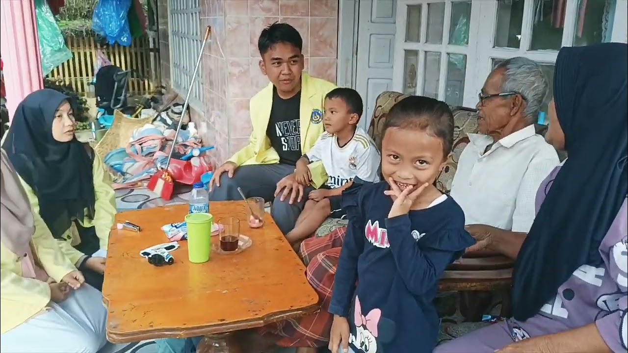 Mahasiswa HMD PGSD UNP Sosialisasi E-Modul Mitigasi Pascabencana di Koto Andaleh 