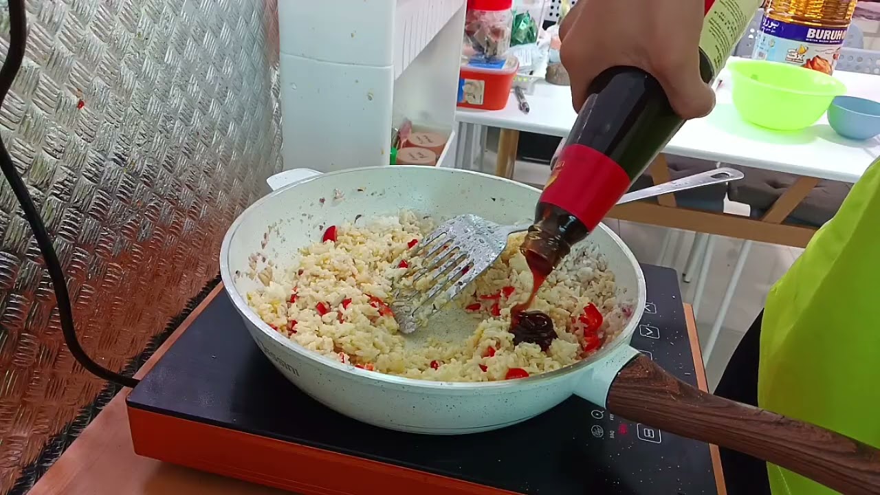 MEMASAK NASI GORENG DALAM BAHASA ARAB OLEH MUHAMMAD AQIL FURQAN