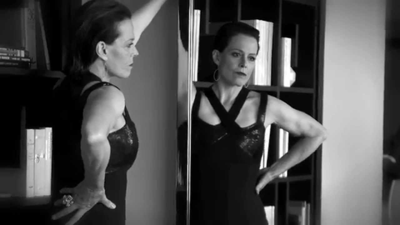 Behind the Scenes with Sigourney Weaver