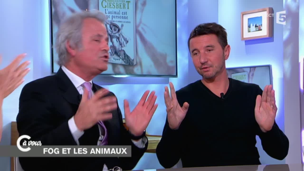 FOG et Besancenot s'affrontent sur le halal - C à vous - 13/10/2014