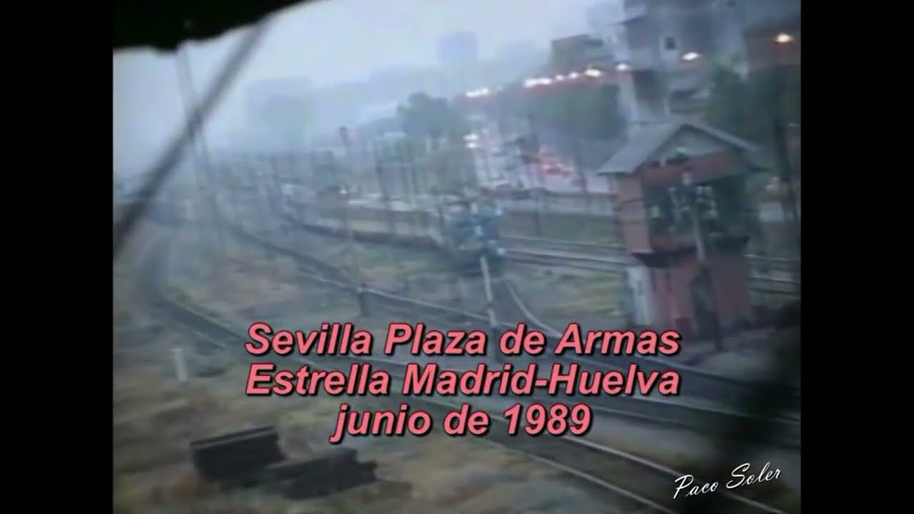TRENES EN LA ESTACIÓN DE PLAZA DE ARMAS. SEVILLA