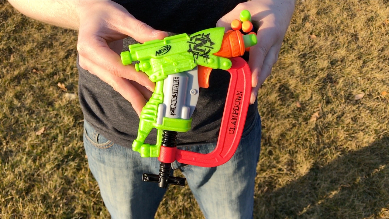 Nerf ZombieStrike Clampdown - Range Test (Stock)