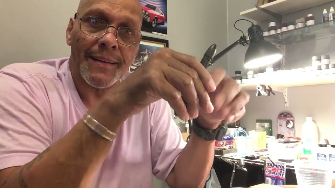 How Repair diecast cars￼ What types of glue do you use the types of glue I use￼￼