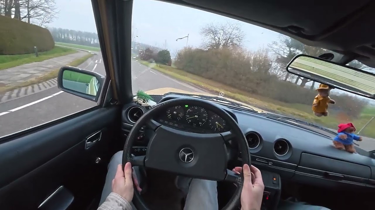 1979 Mercedes-Benz W123 - POV DRIVE