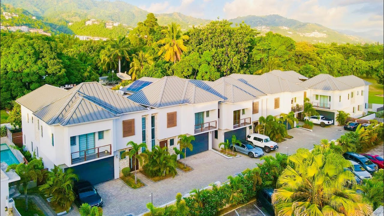 Magnificent New Townhouse | Modern Luxury | 3 Bedroom 4 Bathroom | St. Andrew Kingston, Jamaica