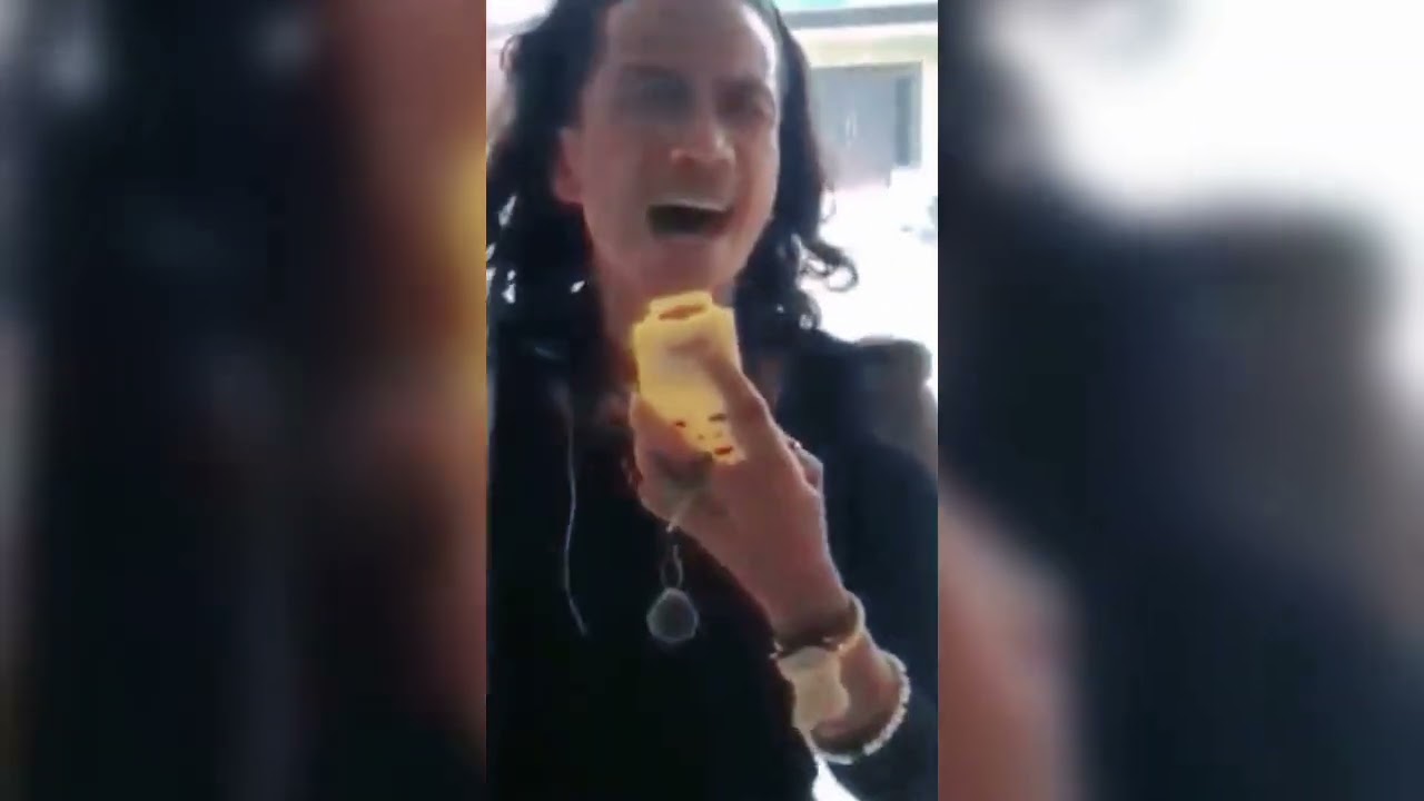 MasyaAllah!!!! Viral sangat merdu sholawat menyentuh di Qolbu