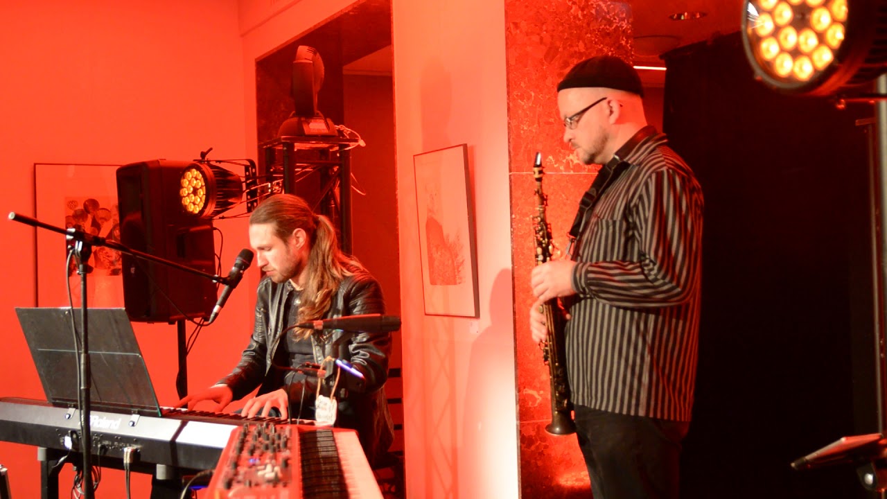 Manuel Schmid & Marek Arnold "Albatros"