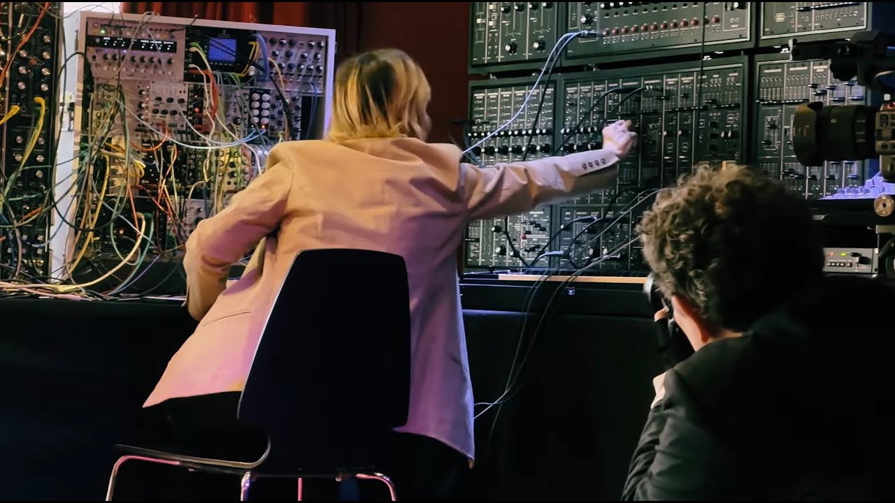 Kottbusser Tor - Silver Galaxy Live at Synthesizer Museum Berlin