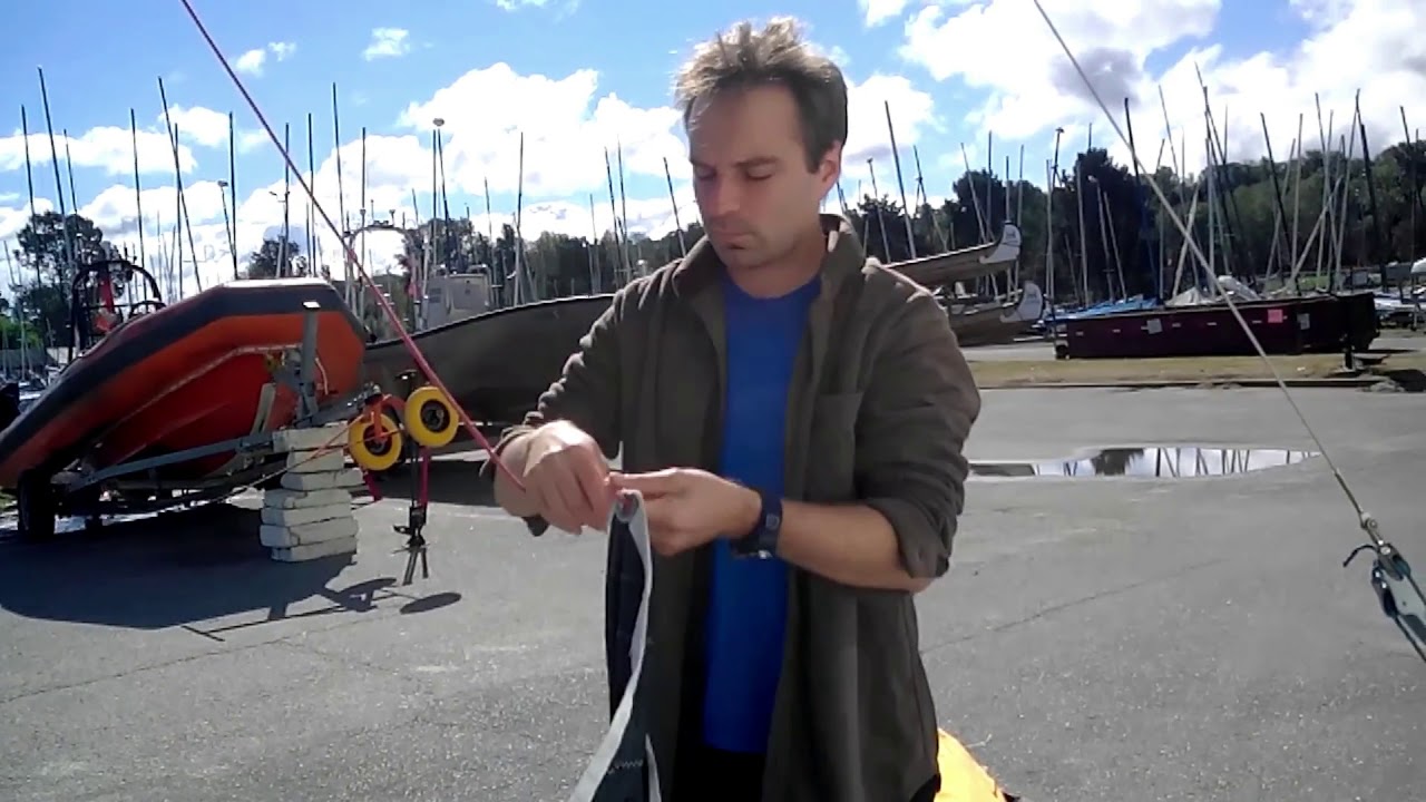 Rigging an RS500 spinnaker