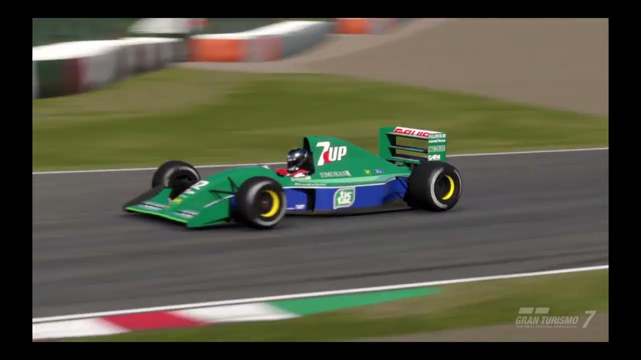 Gran Turismo™ 7 F1 90s race at Suzuka!!!!!