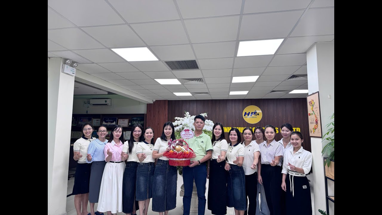 TẤT NIÊN CÔNG TY HP VĨNH PHÚC 2025
