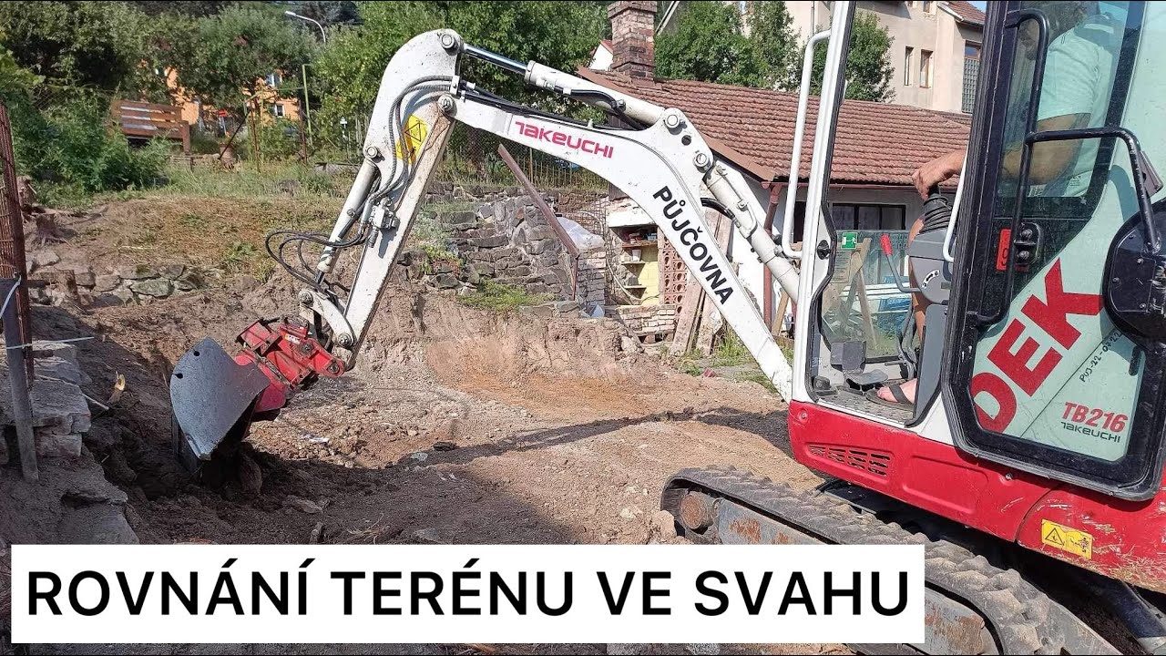 Jak jsem rovnal terén bagrem a dělal novou kanalizační přípojku