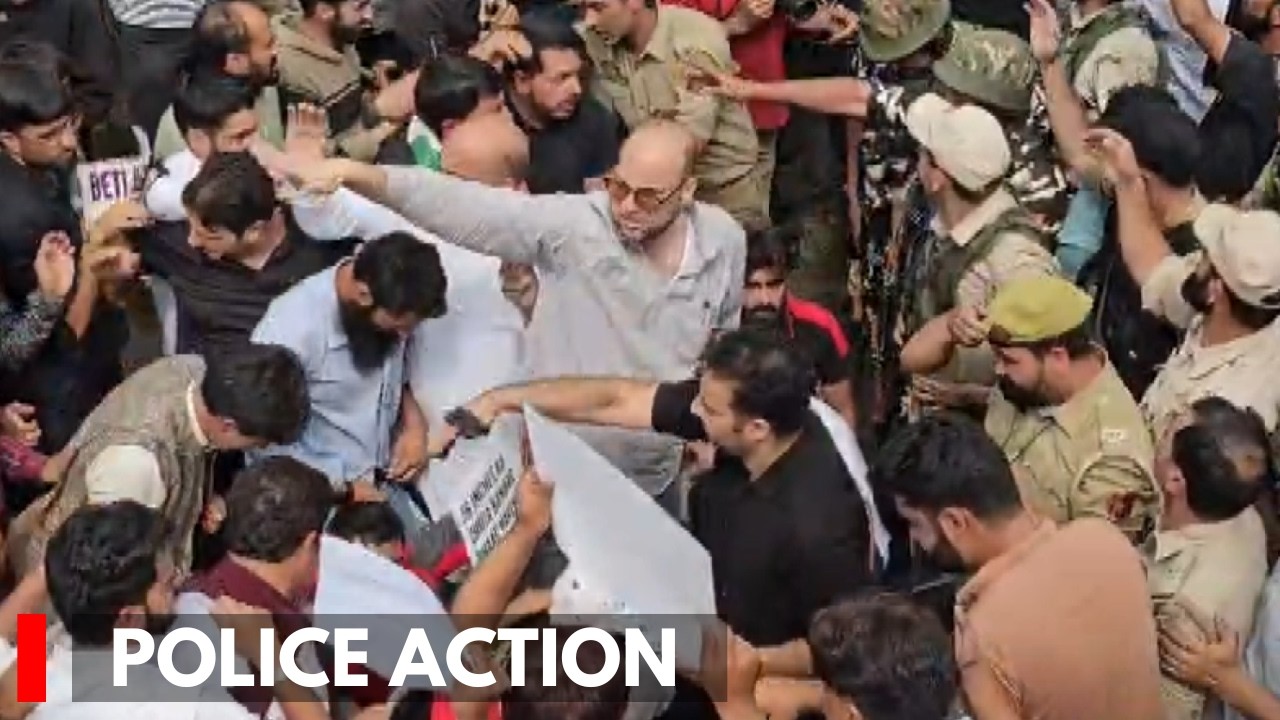 Cong Holds Protest Against Police Action On Students At Jantar Mantar