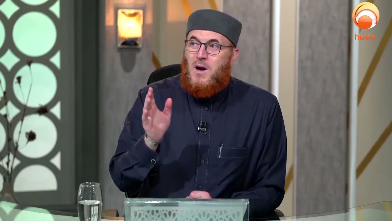 wearing amulet and taweez and hanging quran ayat for protection  #DrMuhammadSalah #HUDATV