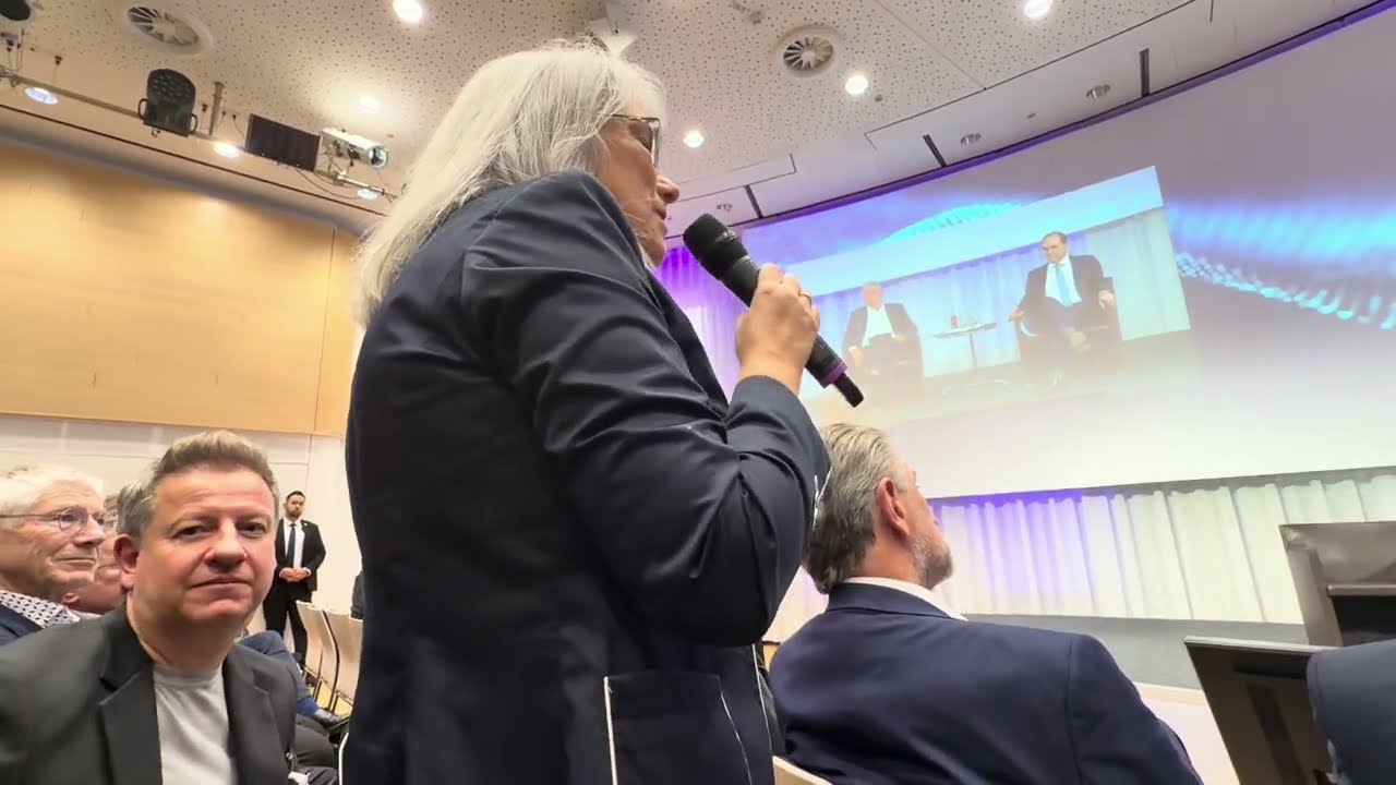 Fragen an Bundesinnenminister Alexander Dobrindt bei vbw Wirtschaftsgespr&auml;ch