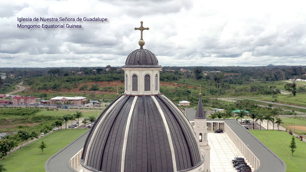 Guinea Ecuatorial - Iglesia de Nuestra Señora de Guadalupe de Mongomo