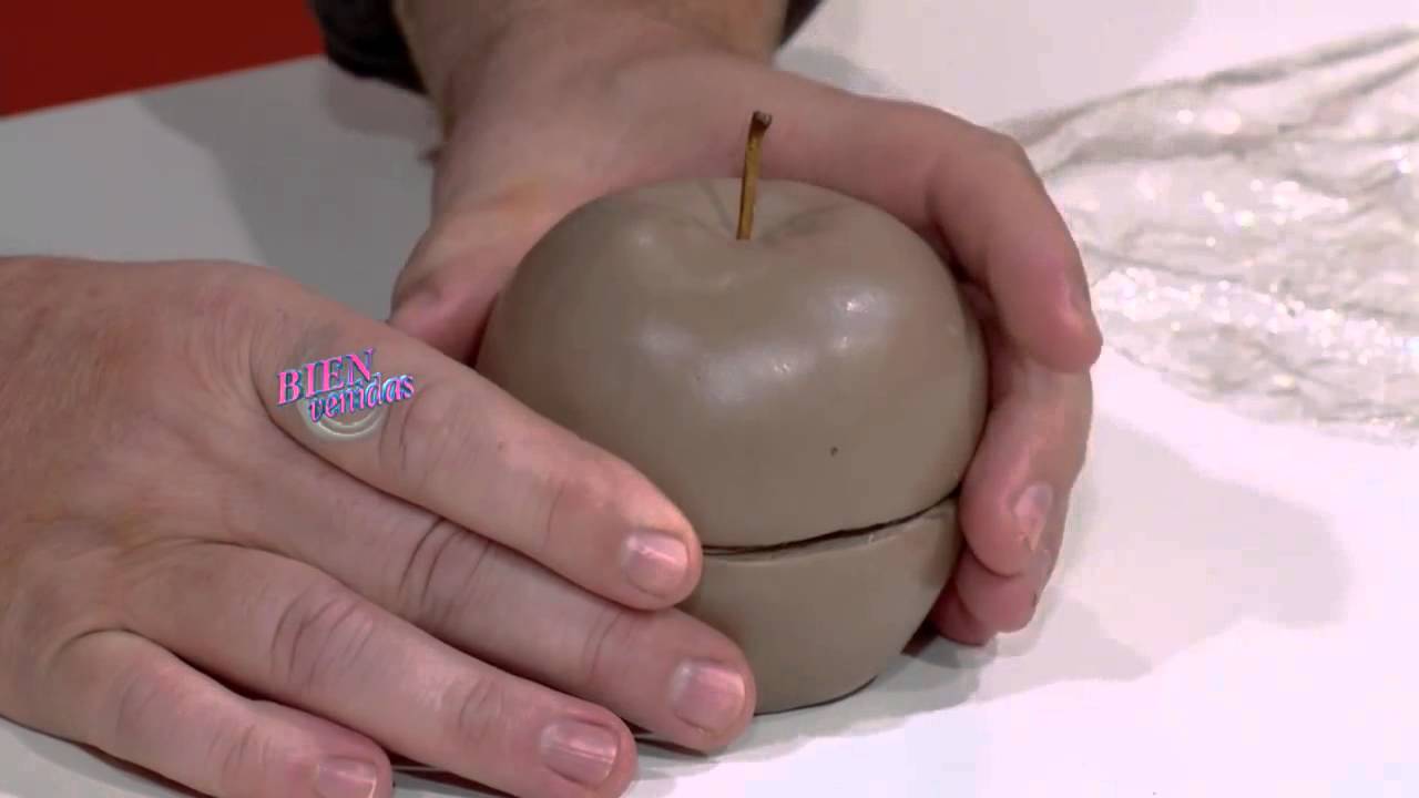 Martín Muñoz - Alhajero con forma de manzana