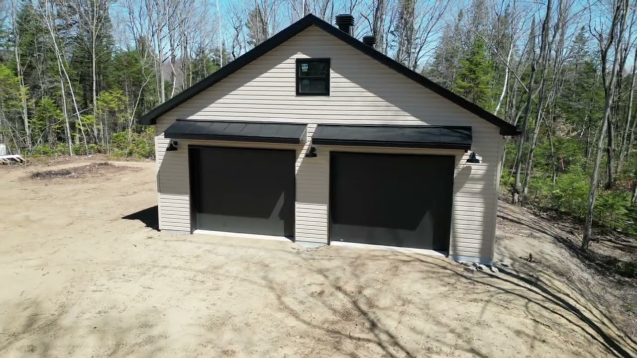 Un garage double qui attire tous les regards | 30' x 32' &agrave; Saint-Colomban